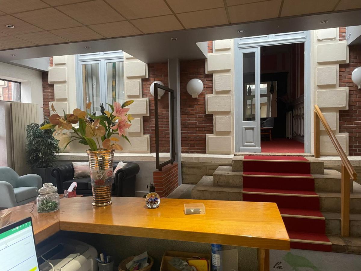 Hotel Le Beau Site Gien Exterior photo