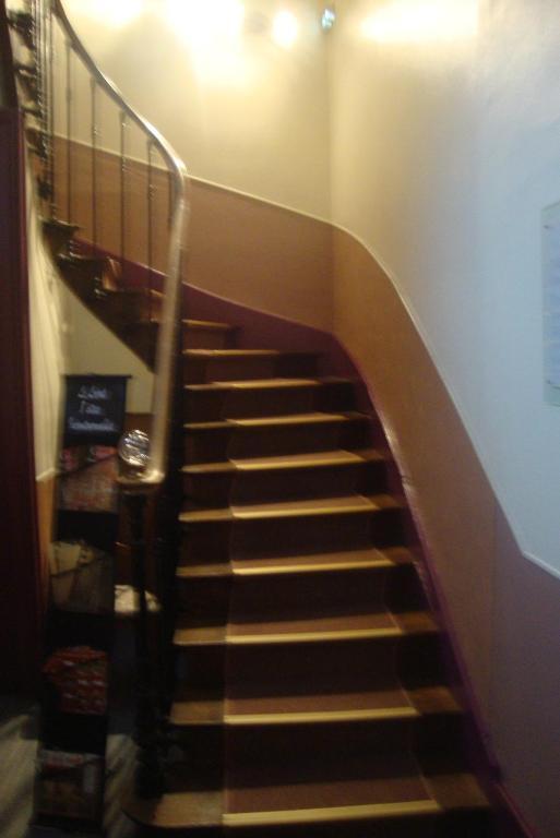 Hotel Le Beau Site Gien Exterior photo