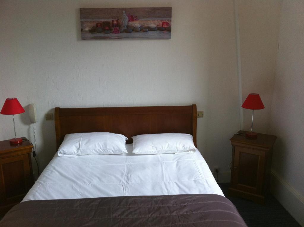 Hotel Le Beau Site Gien Room photo